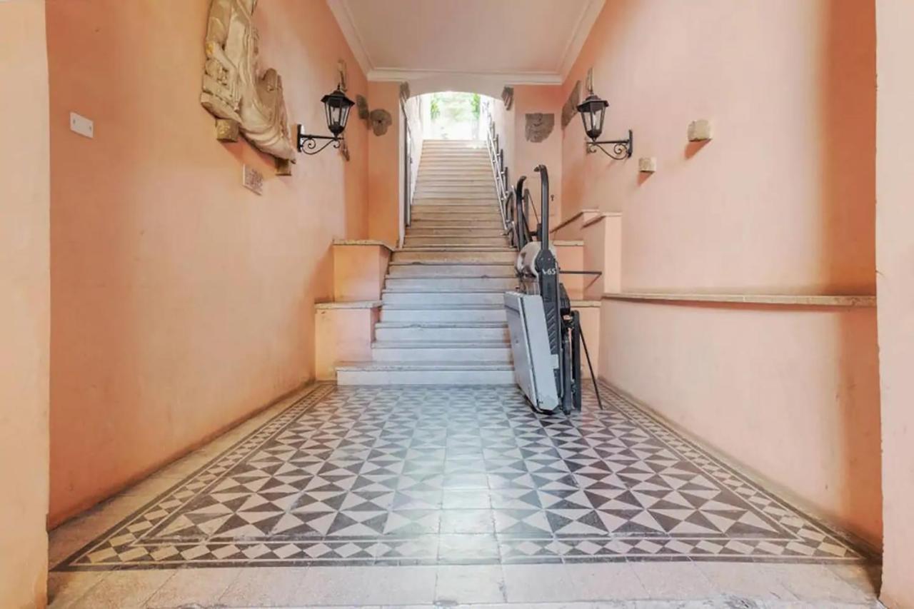 Hostme Flat Metro Spagna Apartamento